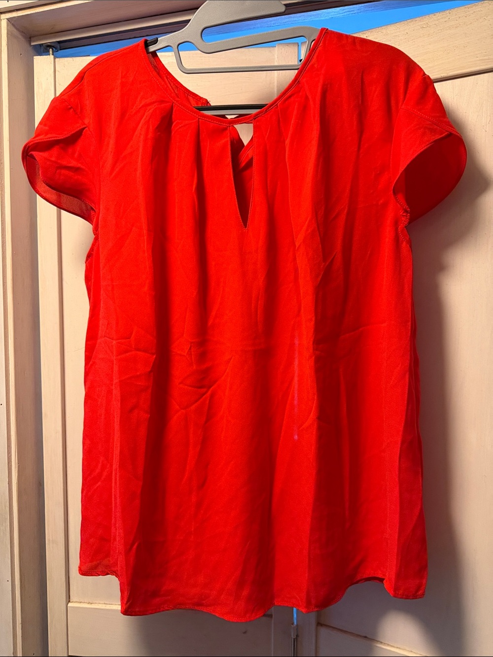 New York & Company Vibrant Red Short-Sleeve Keyhole Blouse